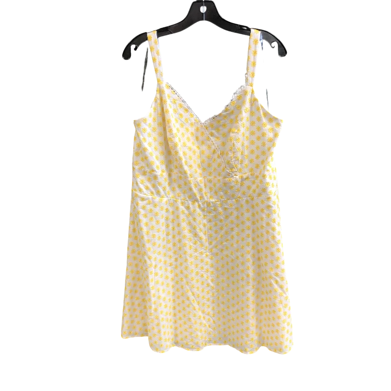 Dress Casual Short By Trixxi In Yellow, Size: 2x Button-up Mini Skirt