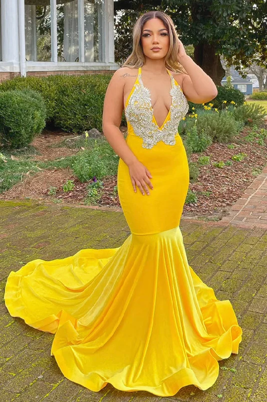 Yellow Appliques Lace V-Neck Spaghetti Straps Long Mermaid Prom Dress Soft Pleated Maxi